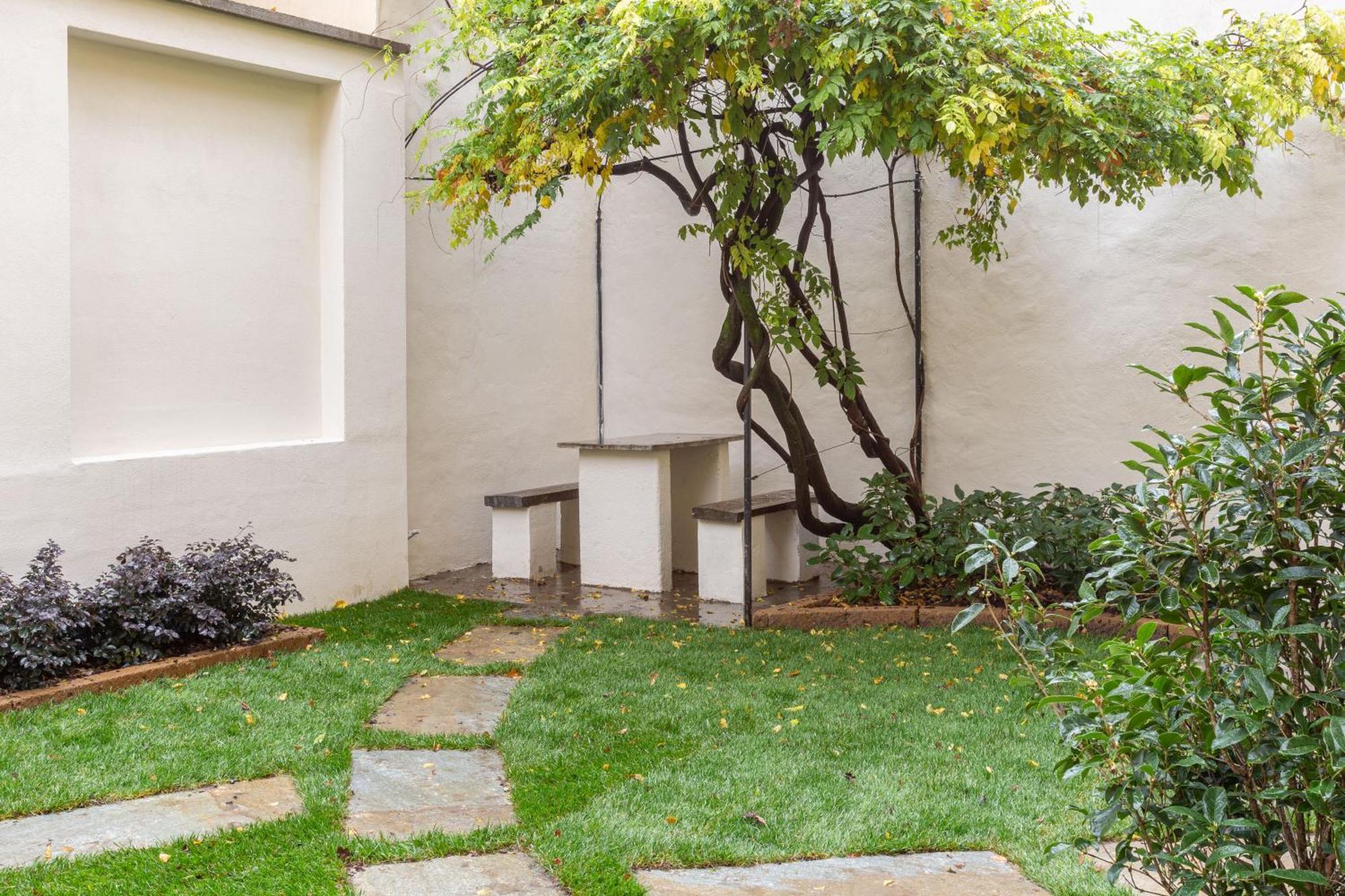 Sant Ambroeus Garden Apartment Mediolan Zewnętrze zdjęcie
